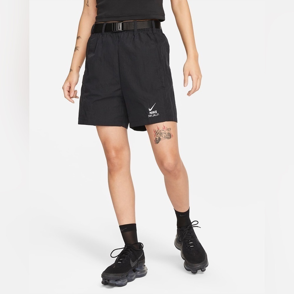 Nike men short size S DV8045-010